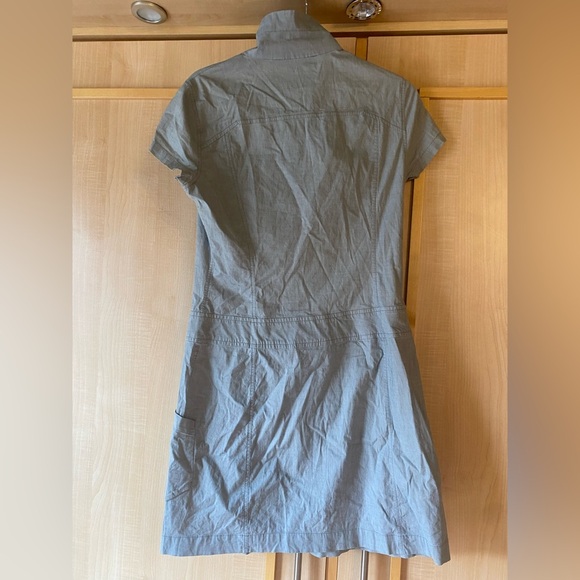 Arc’teryx Blasa Athleisure Sage Green/Grey Dress Size 8 - Picture 8 of 9